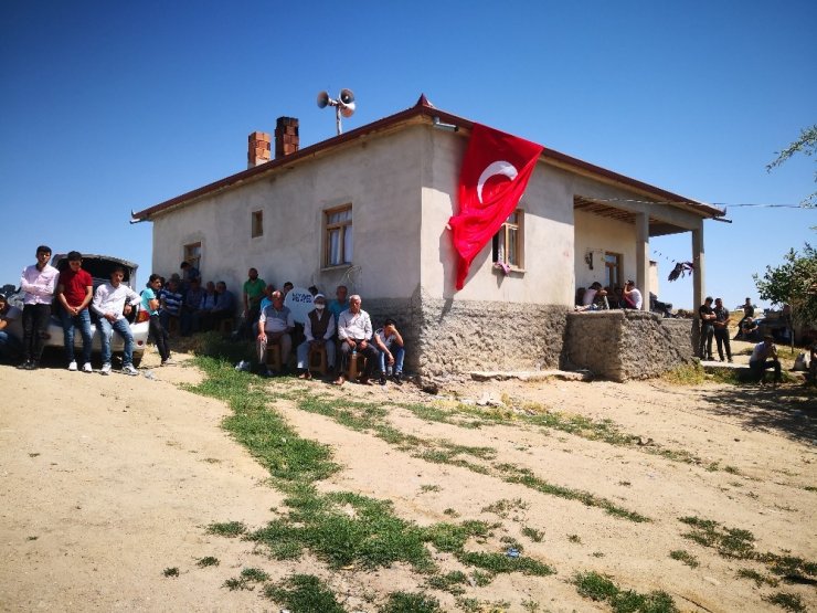 Aksaray’a Şehit Ateşi Düştü