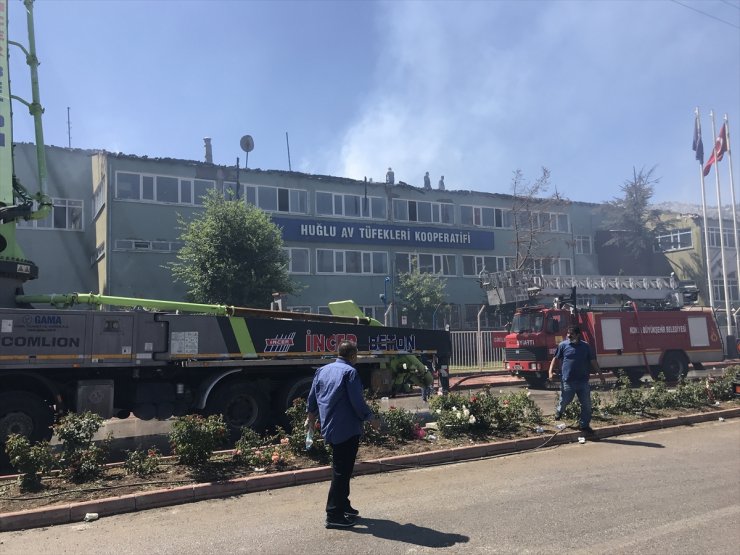 Konya'daki Silah Fabrikası Yangınında Facianın Eşiğinden Dönüldü