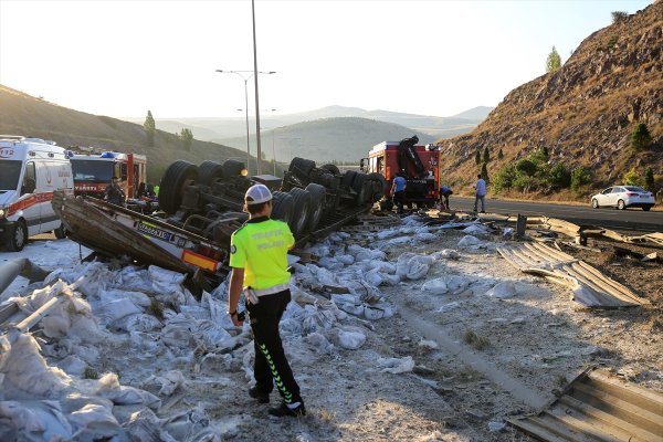 Başkentte Trafik Kazası: 1 Ölü