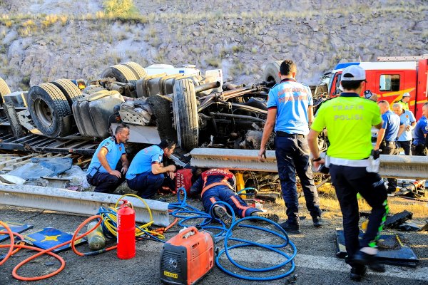 Başkentte Trafik Kazası: 1 Ölü