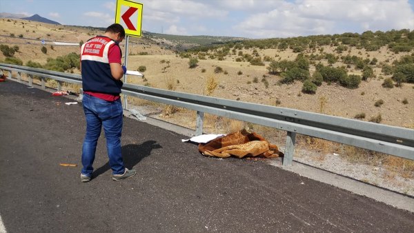 Konya'da Motosiklet Devrildi: 1 Ölü