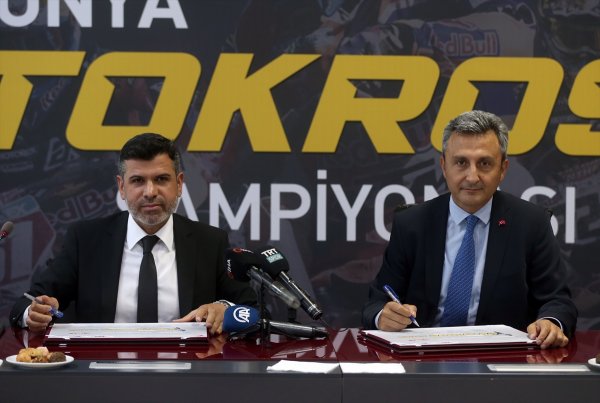 Dünya Motokros Şampiyonası İletişim Sponsorluğu İmza Töreni