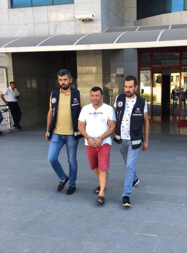 Antalya'da Kaçak İçki Operasyonu