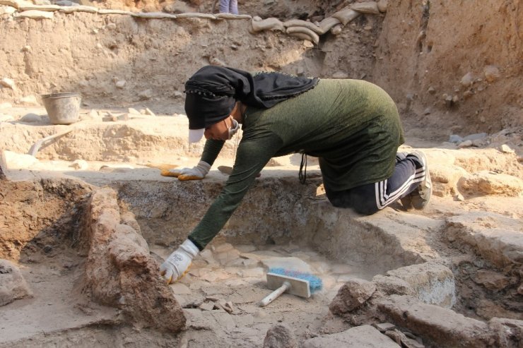 Yumuktepe Höyüğünde Kazılarla 9 Bin Yıllık Geçmiş İncelenecek