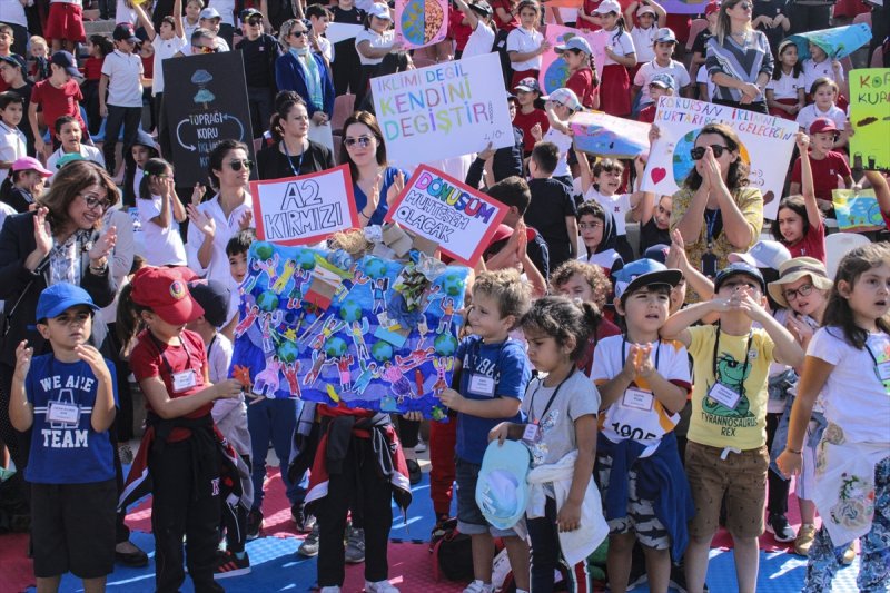 Ankara'da Öğrencilerden 