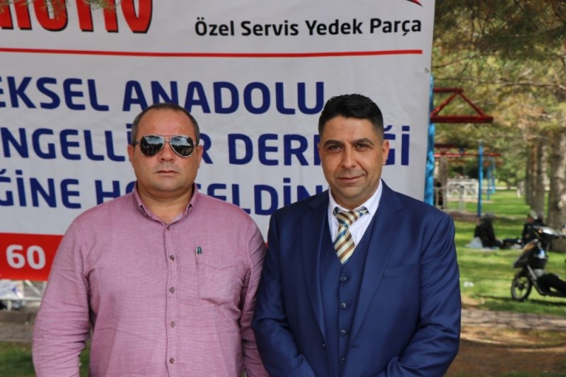 Efdal Özkartal: ”Her İnsanın Engelli Adayı Olduğunu Belirtmek İçin Geleneksel Programlar Yapıyoruz”