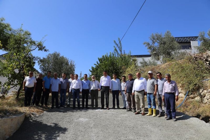 Kaş'ın İslamlar Mahallesinde Beton Yol Uygulaması Yapıldı