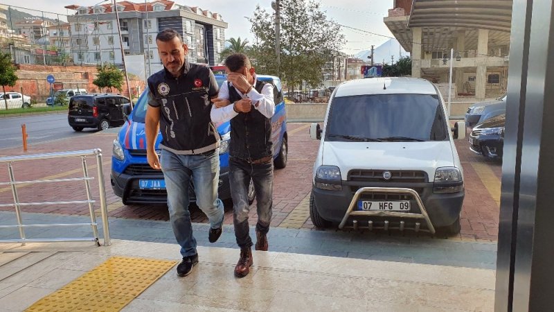 Alanya’da ‘Skunk’ Operasyonu: 1 Gözaltı