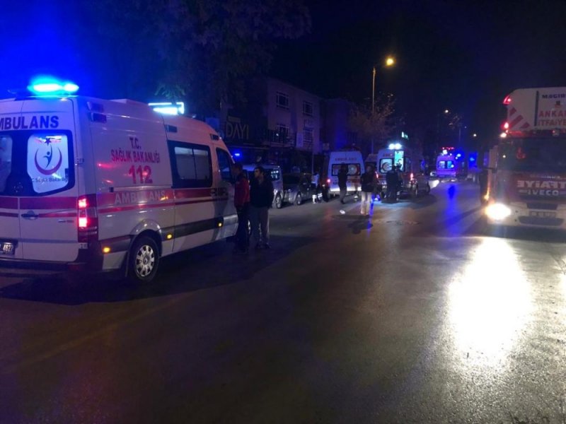 Başkent’te Alevlerin Arasında Kalan Kadın Balkondan Atladı: 1 Yaralı