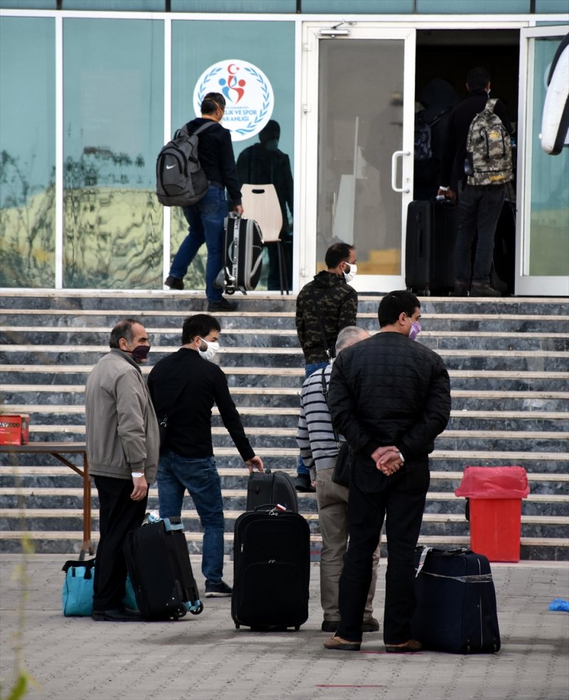 Fas'tan Getirilen 277 Türk Vatandaşı Aksaray'daki Yurda Yerleştirildi