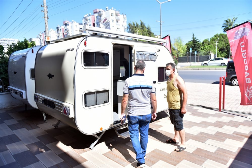 İzole Tatile Yöneliş Çekme Karavan Satışlarını Artırdı