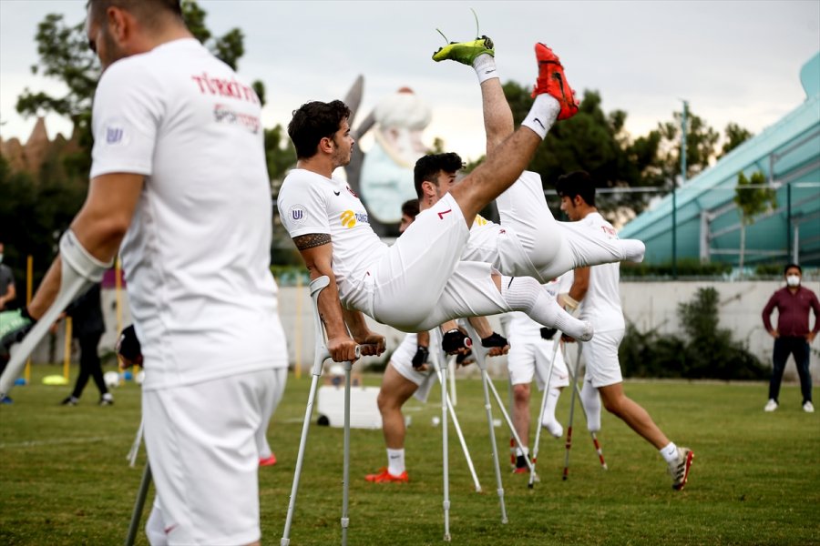 Ampute Milli Futbol Takımı, Avrupa Şampiyonası'nın Hazırlıklarına Antalya Kampında Devam Ediyor