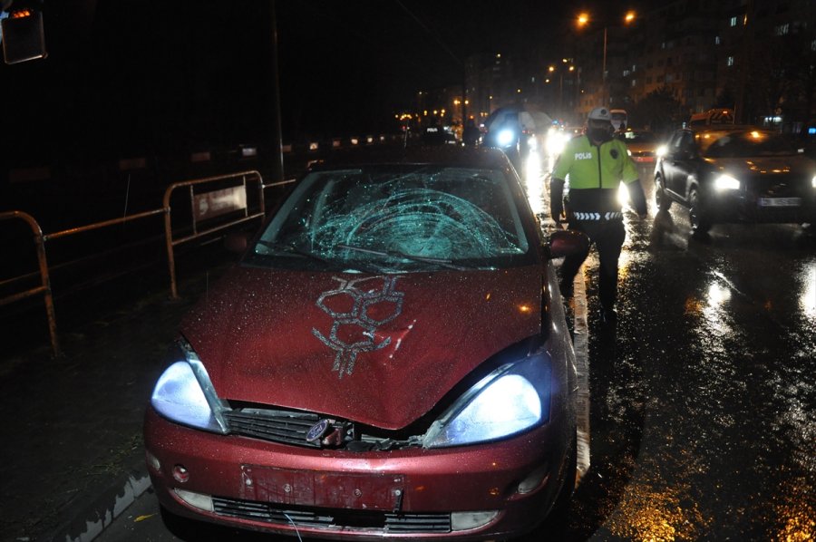 Eskişehir'de Otomobilin Çarptığı Kadın Öldü