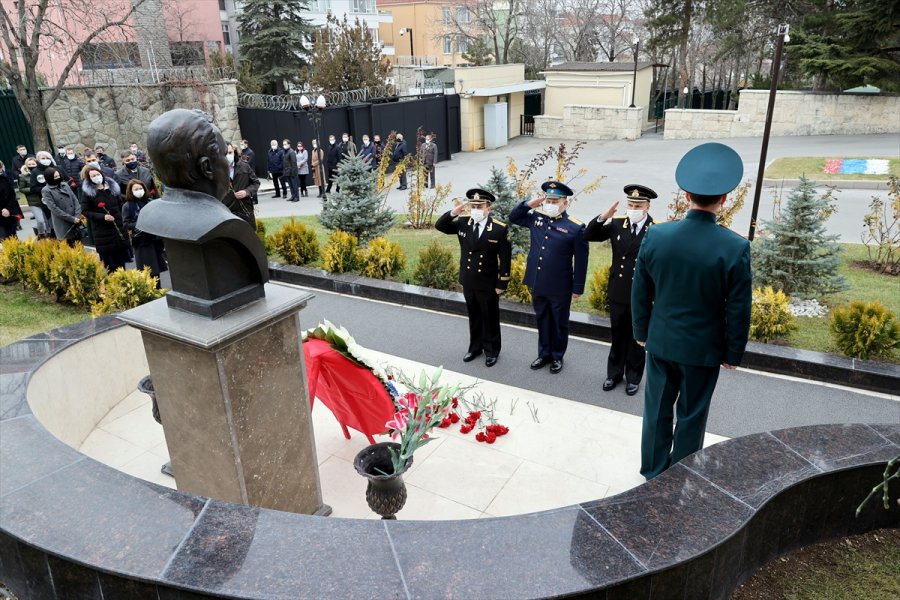 Rus Büyükelçi Karlov, Ankara'da Anıldı