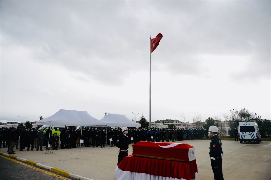 Eskişehir'de Hayatını Kaybeden Polis Memuru İçin Tören Düzenlendi