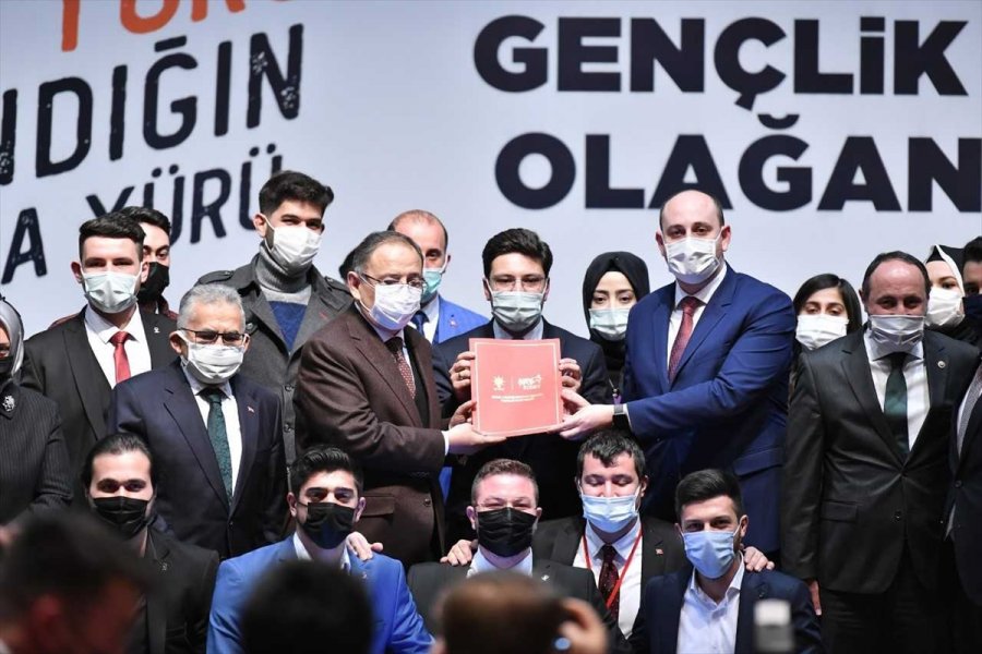 Bekleyecek Ak Parti Kayseri Gençlik Kolları 6. Olağan Kongresi Yapıldı