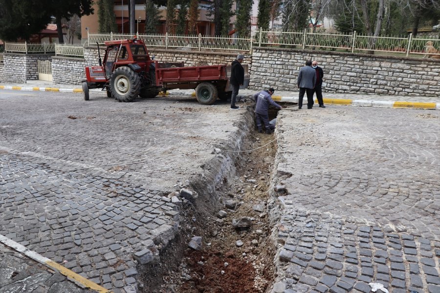 Akseki'de Altyapı Çalışmaları Devam Ediyor