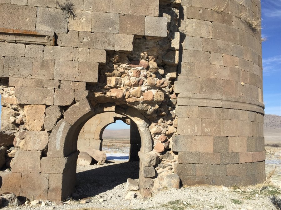 Karaman'daki Değle Ören Yerinin Gönüllü Bekçileri Nöbetleşe Görev Yapıyor