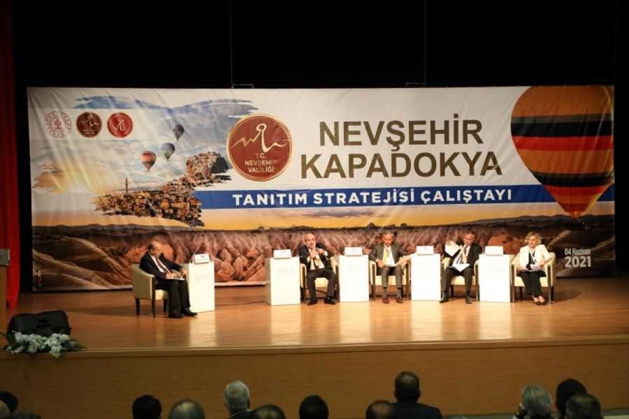 Kayü Rektörü Karamustafa, "nevşehir-kapadokya Tanıtım Stratejisi Çalıştayı"na Panelist Olarak Katıldı