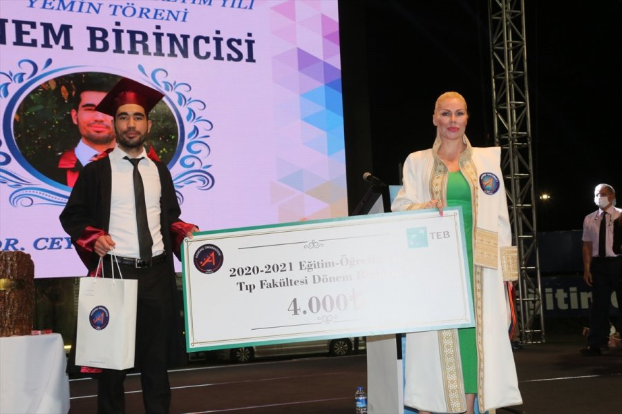 Akdeniz Üniversitesi Derece Yapan Öğrencilerin Tercihi Oldu