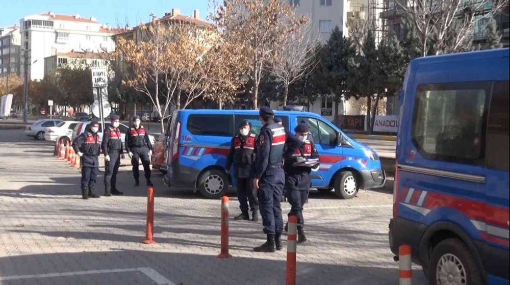 Aksaray'da Hırsızlar Çaldıkları Koyunları Ödediler