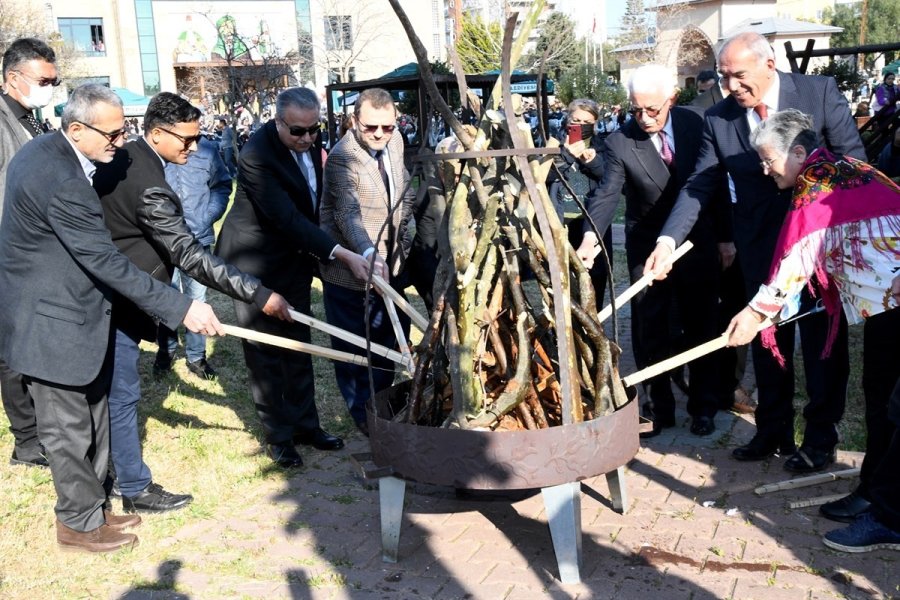 Vali Su, 21 Mart Hz. Ali’nin Doğum Günü Ve Sultan Nevruz Anma Etkinliğine Katıldı