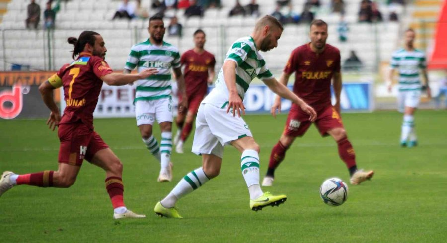 Spor Toto Süper Lig: Konyaspor: 2 - Göztepe: 0 (ilk Yarı)