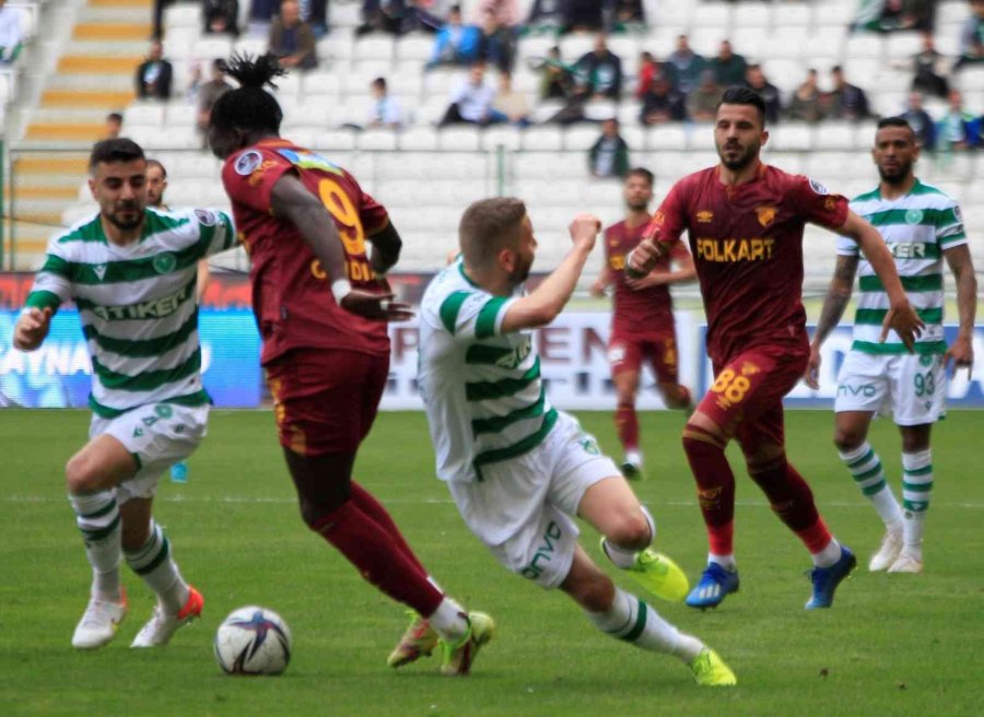 Spor Toto Süper Lig: Konyaspor: 2 - Göztepe: 0 (ilk Yarı)