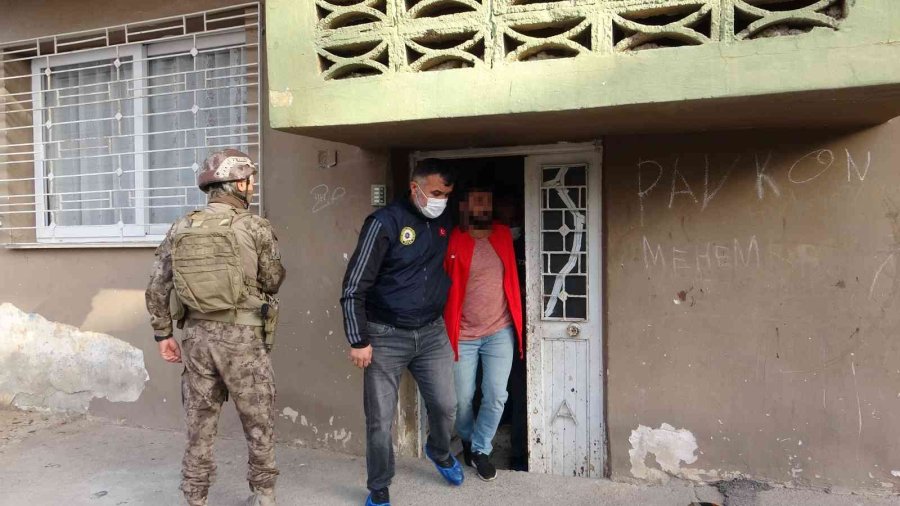 Bombayı Patlatıp, Yunanistan’a Kaçacakmış