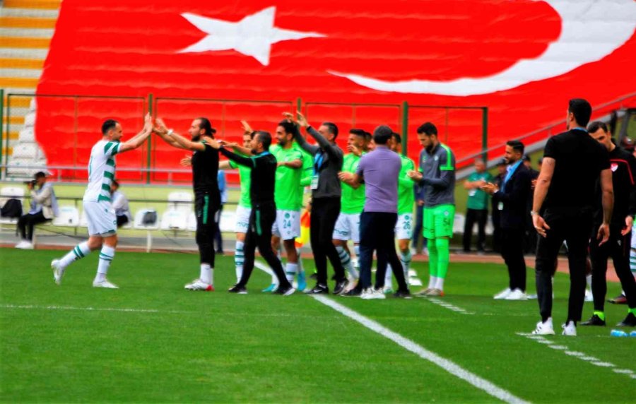 Spor Toto Süper Lig: Konyaspor: 1 - Fatih Karagümrük: 0 (ilk Yarı)