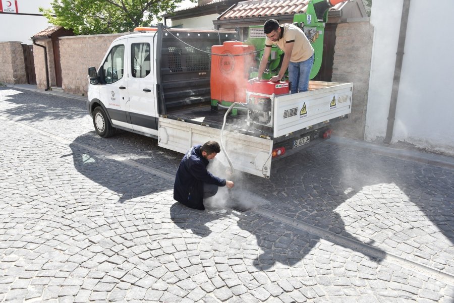 Karatay Belediyesi İlaçlama Çalışmalarına Başladı