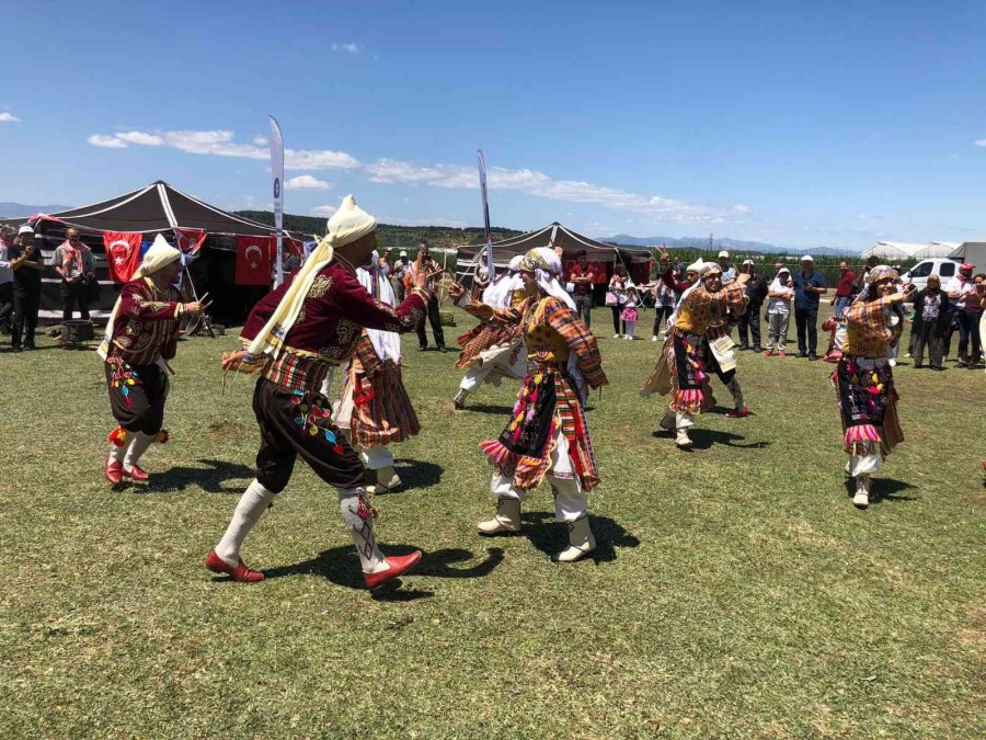 Antalya Uluslararası Yörük Türkmen Festivali’nde Mersin Tanıtıldı