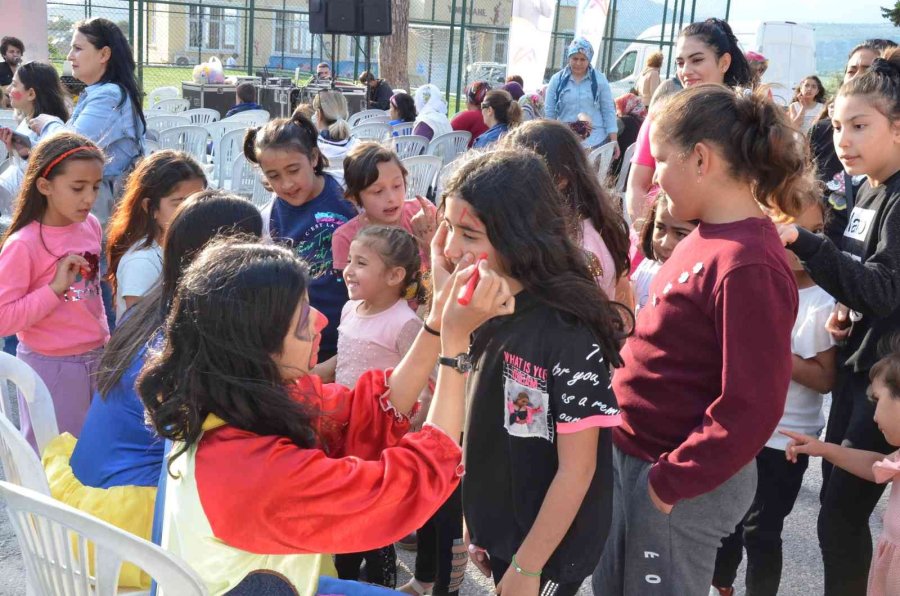 Büyükşehir Belediyesi Ve Tadeka’nın Köy Şenlikleri Devam Ediyor