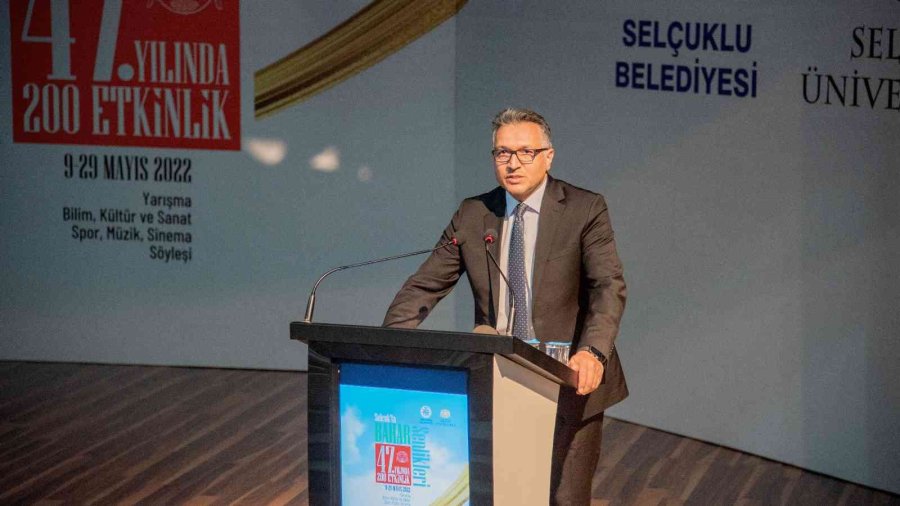 Selçuk Üniversitesi’nde ‘bahar Şenlikleri’ Başladı