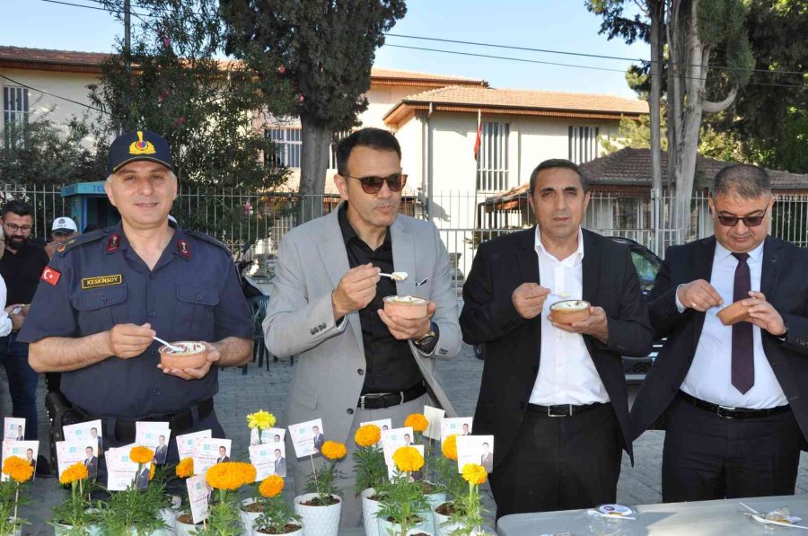 Sürücülere Yoğurtlu Tanıtım