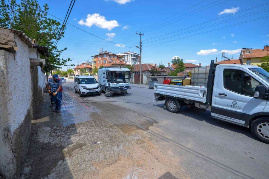 Meram’ın Cadde Ve Sokaklarında Bahar Temizliği