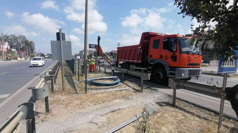 Sık Sık Kazaların Yaşandığı Yaya Geçidine ‘bas-geç’li Çözüm