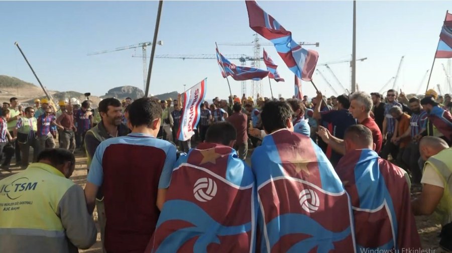 Akkuyu Ngs Çalışanları, Trabzonspor’un Şampiyonluğunu Kutladı