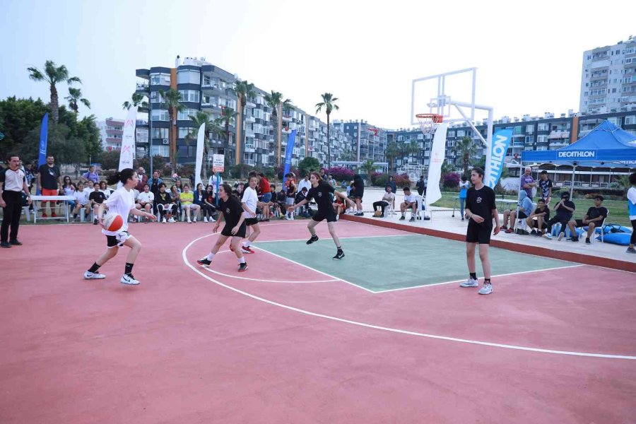 3x3 Basketbol Turnuvası Sona Erdi