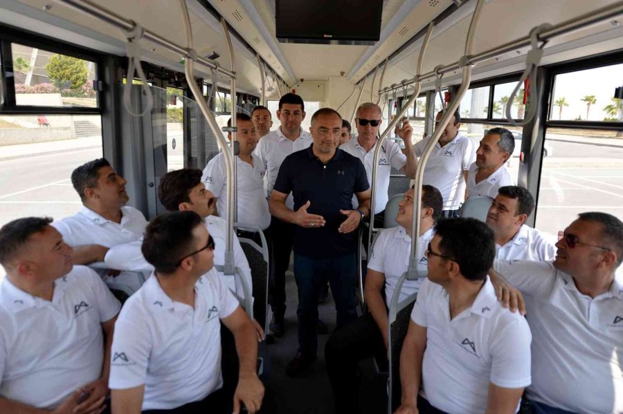 Mersin’de Otobüs Şoförlerine ’ileri Sürüş Teknikleri Eğitimi’