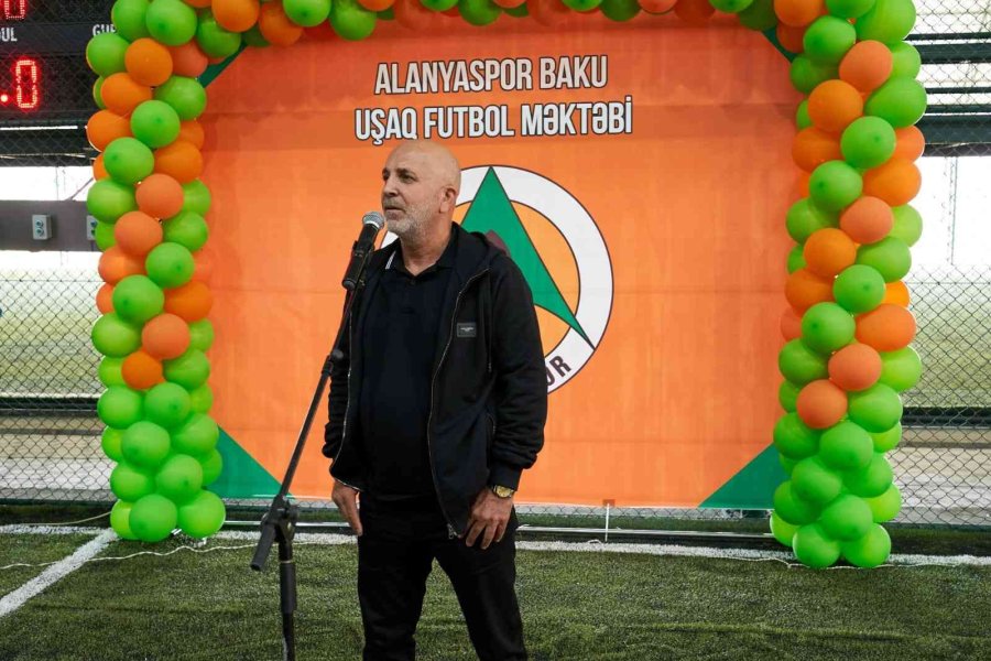 Alanyaspor, Bakü’de Futbol Okulu Açtı