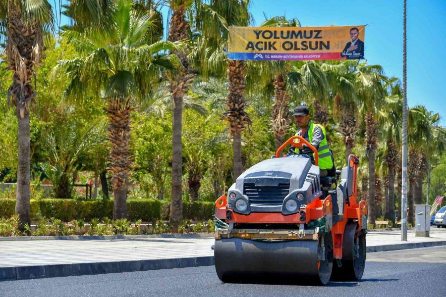 Anamur’da Yol Çalışması Sürüyor