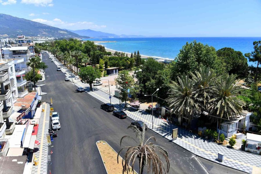 Anamur’da Yol Çalışması Sürüyor