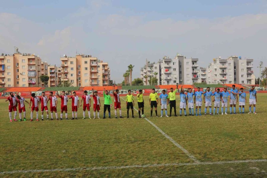 Toroslar’da Mahalleler Arası Futbol Turnuvası Heyecanı Sürüyor