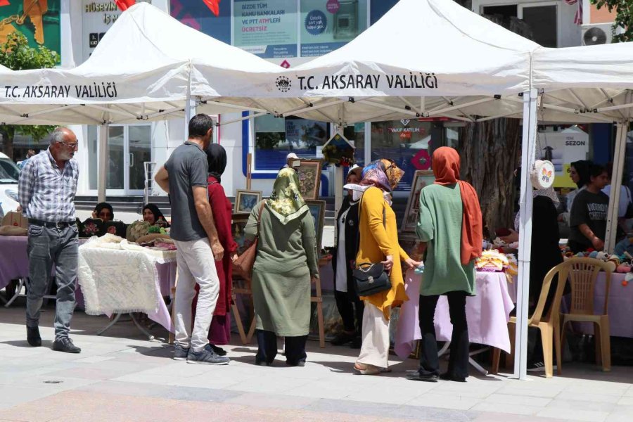 Hayat Boyu Öğrenme Haftasında Hünerlerini Sergilediler