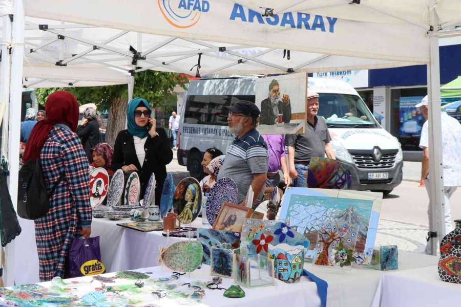 Hayat Boyu Öğrenme Haftasında Hünerlerini Sergilediler