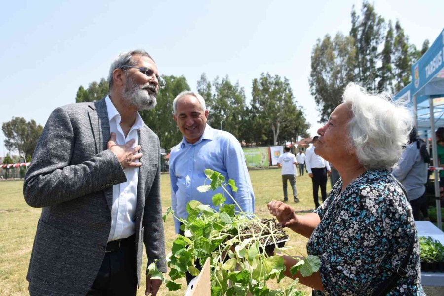 Tarsus Belediyesi, Çiftçilere 2 Milyon Yazlık Fide Dağıttı