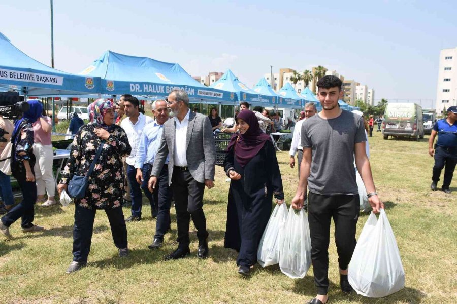 Tarsus Belediyesi, Çiftçilere 2 Milyon Yazlık Fide Dağıttı