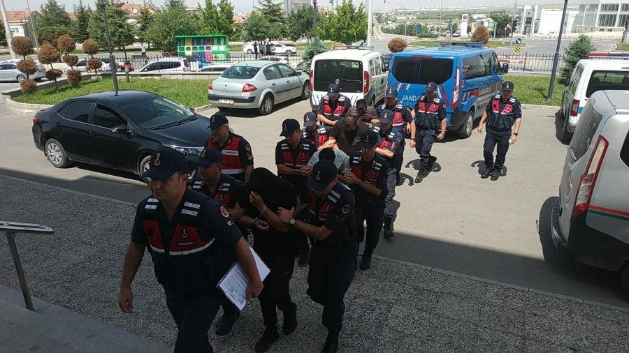 Karaman’da 400 Bin Liralık Damlama Borusu Çalan 4 Kişi Tutuklandı