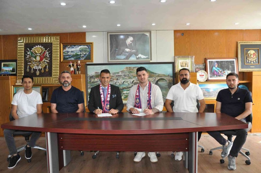 Silifke Belediyespor Efe Halil Özarslan’a Emanet